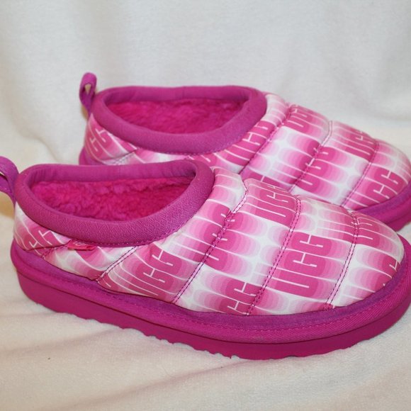 NIB UGG YOUTH 6 WOMEN'S 7.5-8 TASMAN‎ ALL OVER PRINT QUILTED SLIPPERS PINK WHITE - Picture 3 of 7